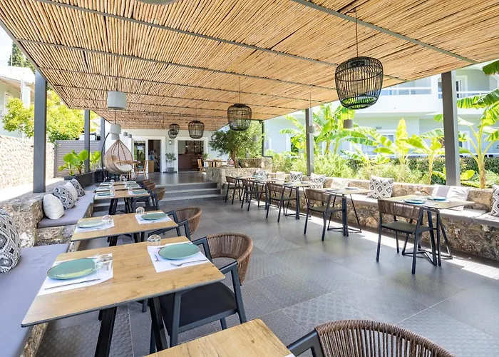 La Maison Corfu - Adults Only Hotel 3*