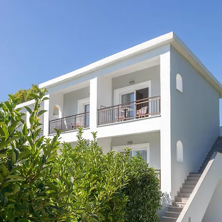 La Maison Corfu - Adults Only 3* Ýpsos