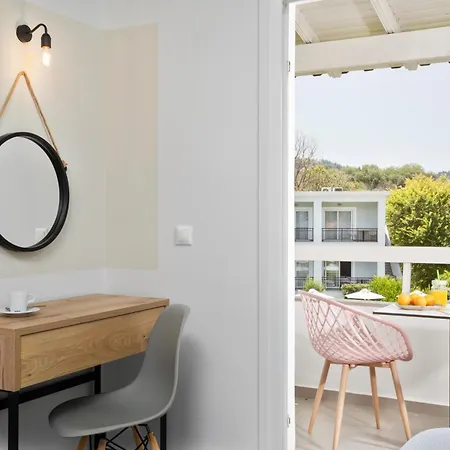 La Maison Corfu - Adults Only Hotel 3*