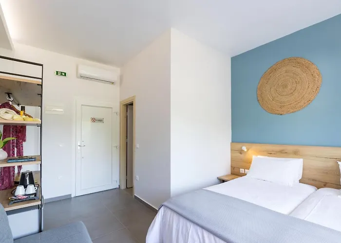 Отель La Maison Corfu - Adults Only Ипсос
